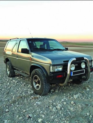 PILOTOS NISSAN TERRANO I