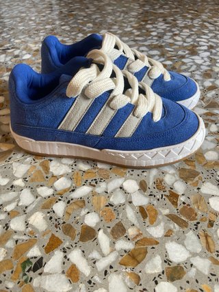 Zapatillas Adidas Azul y plata
