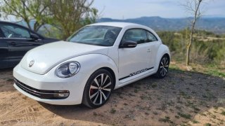 Volkswagen new beetle 2012