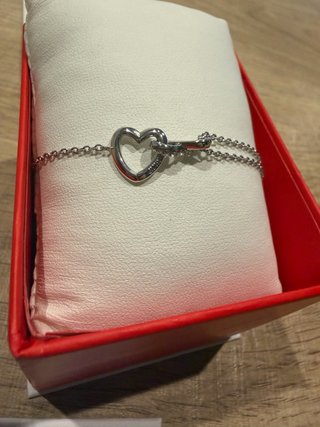 Pulsera Guess Corazón