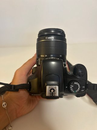 Canon EOS 1100D + 2 objetivos + batería