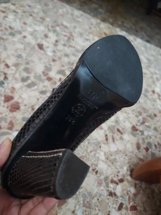 Botas tacón piel serpiente talla 38
