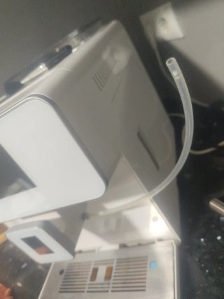 Cafetera blanca