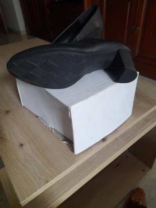 Tacones negros mujer hechos en España
