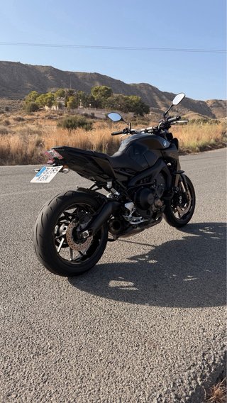 Yamaha MT-09 V2