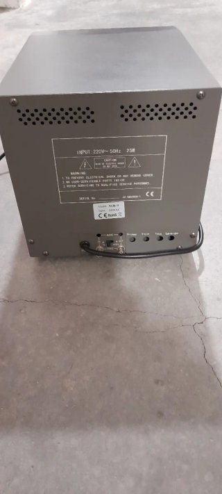 Monitor Antiguo Luxview Blanco y Negro