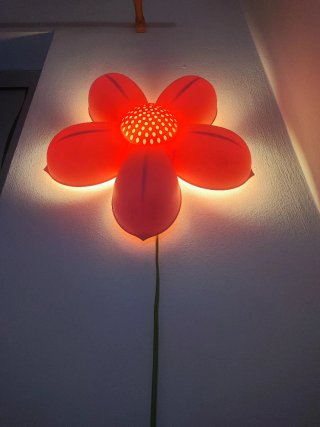 Lámpara Flor Rosa IKEA