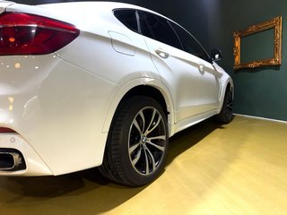 BMW X6 40d