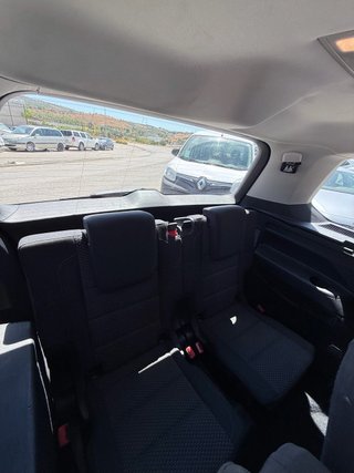 Volkswagen Touran Volkswagen Touran Business & Navi 1.6 TDI CR 115CV BMT