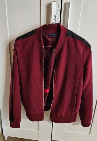 Chaqueta Tommy Hilfiger XXS. Viene de EEUU
