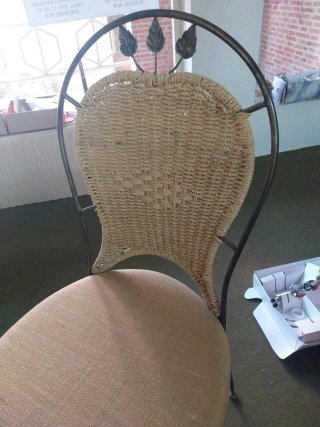 Conjunto mesa redonda y 4 sillas