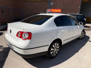 Volkswagen Passat 2010