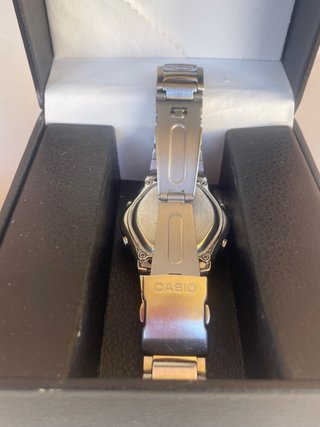 Reloj Casio Edifice WR100M