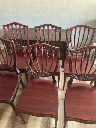 Sillas antiguas artesanales de madera maciza(1980)