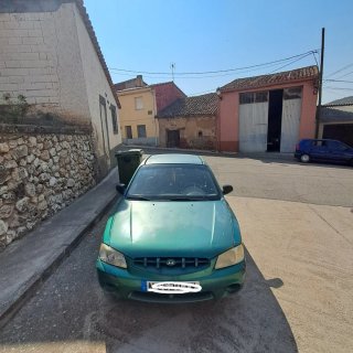 Hyundai Accent 2000