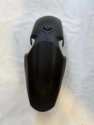 Guardabarros Yamaha MT07 18-24 Negro