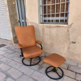 Sillón relax abatible con reposabrazos