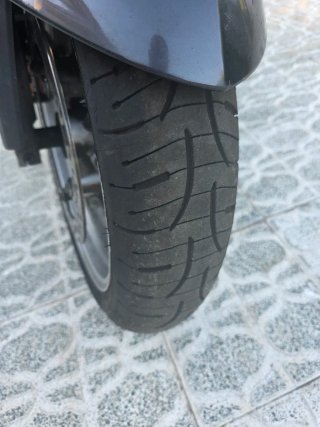 BMW R1200RT 2006, con maletas laterales y Baúl