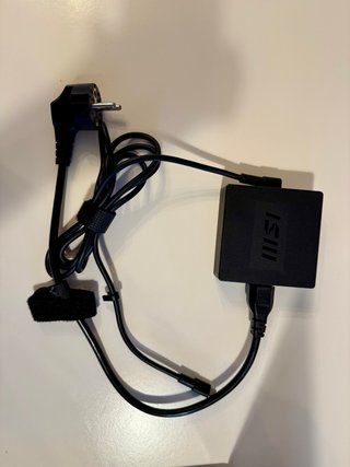 MSI PRESTIGE 16 AI Studio B1VFG-032ES