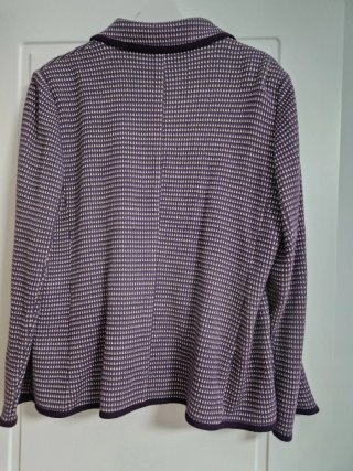Chaqueta Zendra Talla 48 Morada