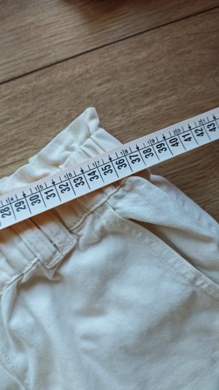 Pantalón ancho beige
