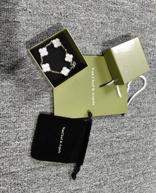 Bracciale Van Cleef & Arpels Argento e Madreperla