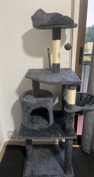 Rascador para gatos 145 cm