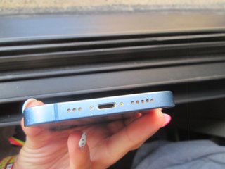 iPhone 13 Apple