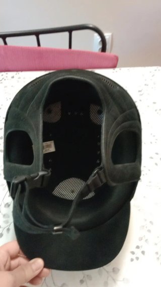 Casco de equitación negro