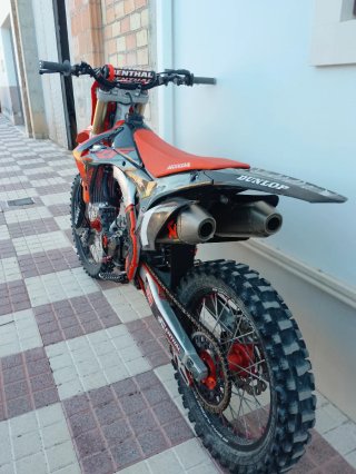 Honda CRF 250R Motocross - Como Nueva