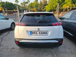 Peugeot 2008 HDI 110 cv Muy Buen estado año 2022