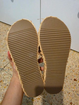 Sandalias Zara Beige Talla 37 nuevas