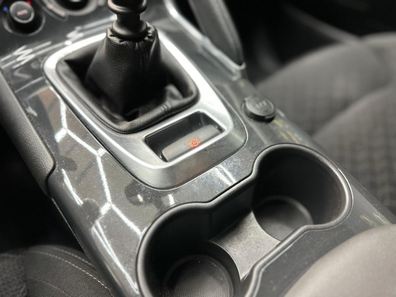Peugeot 3008 2016, foto 29