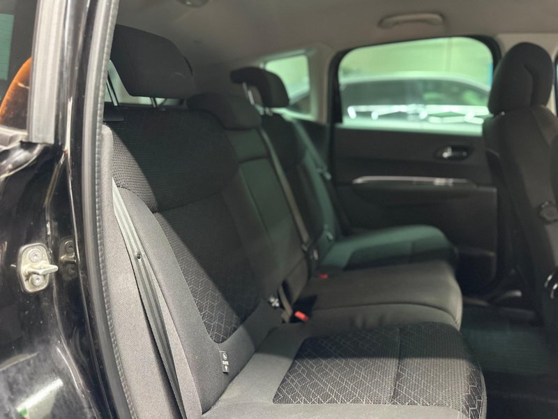 Peugeot 3008 2016, foto 15