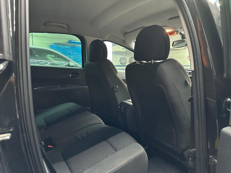 Peugeot 3008 2016, foto 16