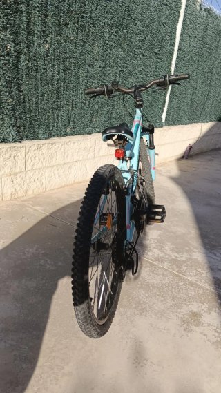 Bicicleta 24" Rockrider 500 REGALO Casco y Patines