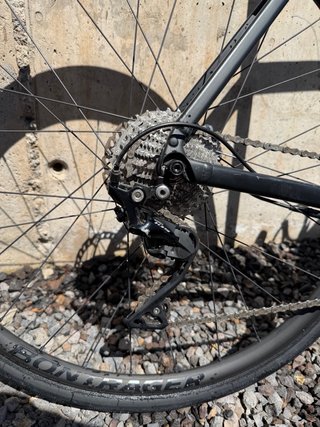 Trek Domane+ AL 5 (2023) - Talla 58 - Shimano 105