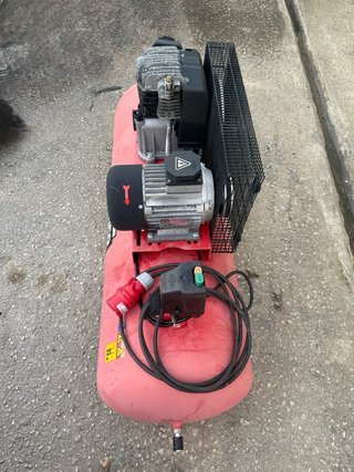 Compresor de aire BETICO 200litros