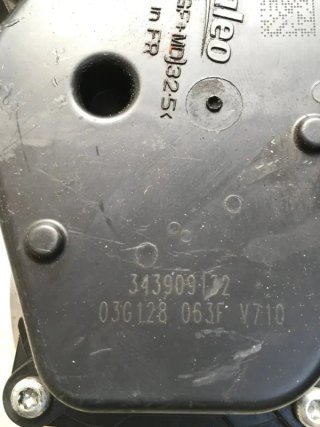 Caja Mariposa VW 03G128063F