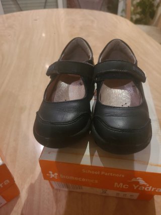Zapatos Escolares Niña Talla 24
