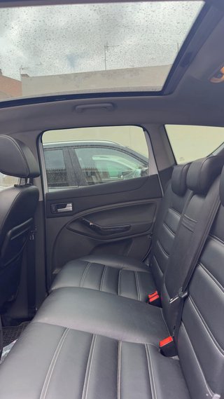 Ford Kuga 2012