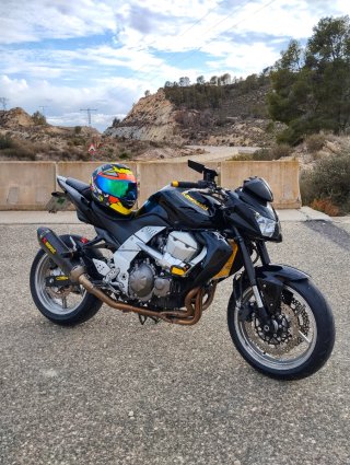 Kawasaki Z750