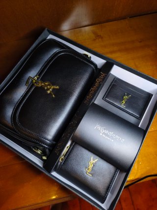 Bolso negro de 3 set