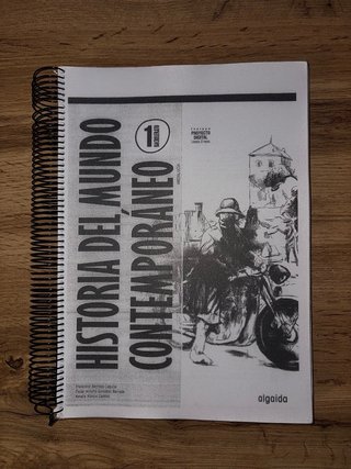 Libro de Historia del mundo contemporáneo 1 de Bac