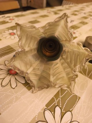 Lampada da tavolo antica in ottone