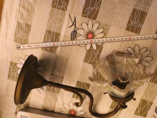 Lampada da tavolo antica in ottone