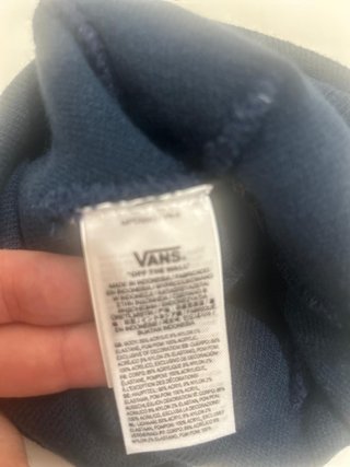 Gorro Vans Azul y Turquesa con Pompón