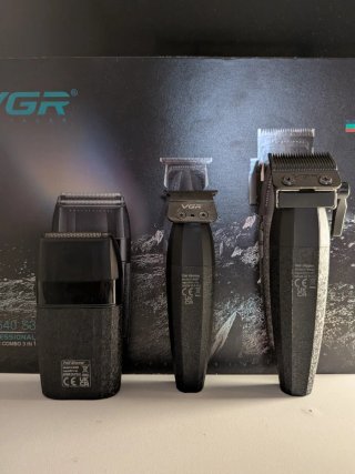 Kit Barbería VGR V-001 3 en 1 + Capa