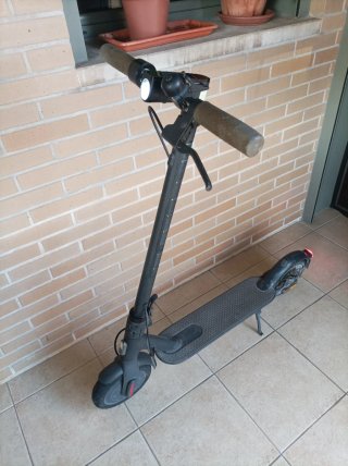 Patinete Xiaomi Mi Electric Scooter 1S