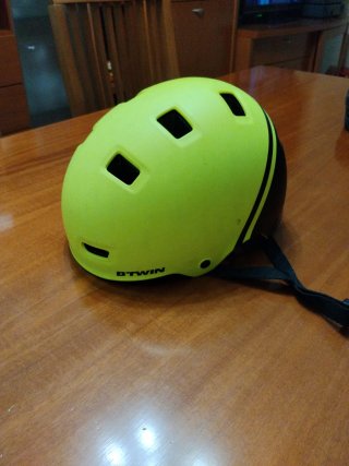 Casco Btwin bici/patinete talla niñ@